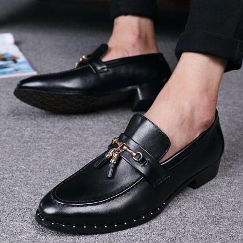 Wedding Personality Formal Mens Shoes Non-slip British Style Fashion Gentleman Luxurious Designer Tourism Flat Comfortable