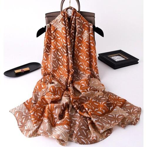 2021 Autumn and winter style women Lovely print scarves hijab wraps lady beach muffler silk Seaside Popular fashion warm shawl