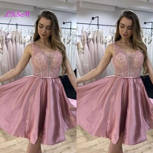 Sexy Short Homecoming Dresses Luxury Crystals Beaded Mini Satin Formal Graduation Dress Elegant Cocktail Prom Party Dress