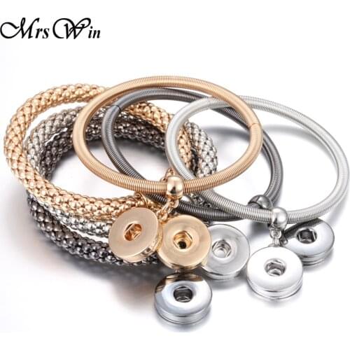 Mrs win Black Bracelets
