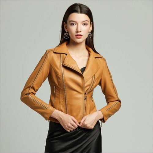 Spring new womens high quality leather jacket fashion jacket rivet trend oblique zipper V-neck women leather jacket