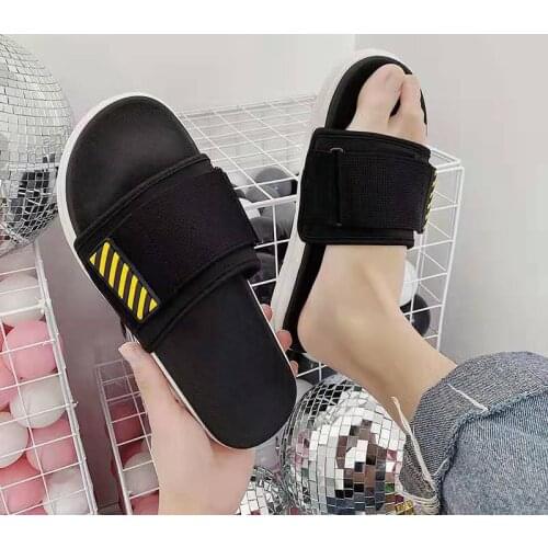 New fashion slippers mens Korean version flip flop wear sandals