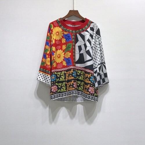 Fall 2021 Runways Womens Floral print Vintage Loose T-shirts Top C069