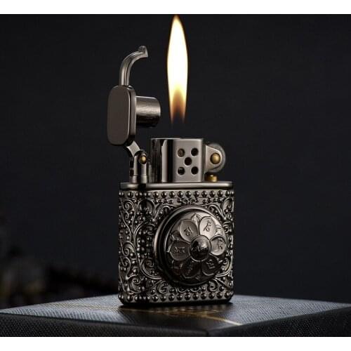 Old Fashion Retro Zodiac Turntable Black Ice Old Nine Door Kerosene Lighter Pure Copper Business Souvenir Smoke Accesoires