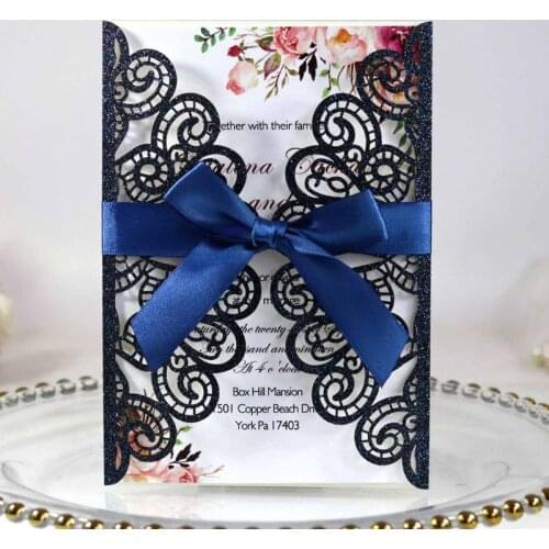 10pcs/set Wedding Invitation Card with Peacock Flower Hollow Envelopes Glitter Paper Engagement Birthday Business Party Supplies