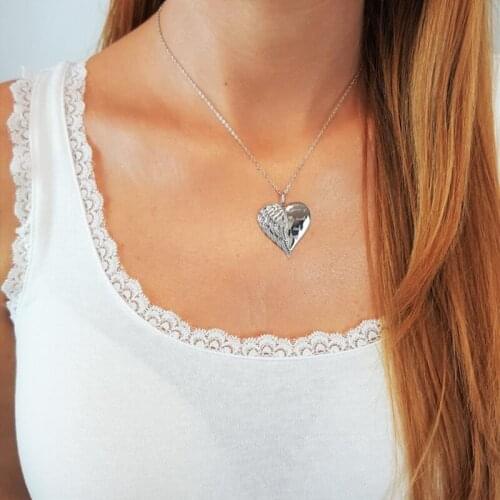 Heart-shaped Unisex Chain Necklace A Piece Of My Heart Has Wings Chains Pendant Jewelry For Women And Men Choker