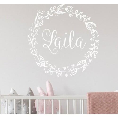 Personalized Girls Name Beautiful Rustic Wreath Wall Sticker Vinyl Home Decoration For Kids Room Baby Nursery Decals Custom