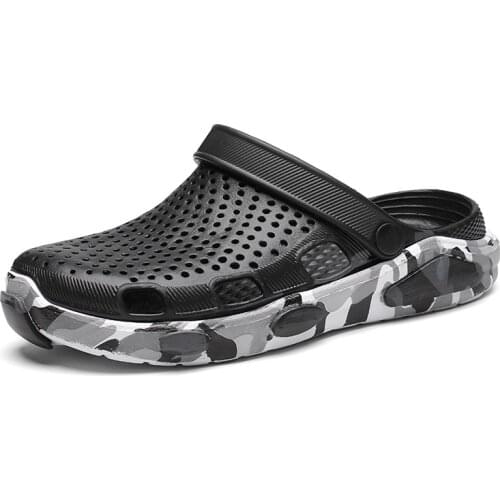 Mens Sandals Crocks Summer Hole Shoes Hole hole shoes Rubber Clogs Shoes Croc Beach Flat Sandals Camouflage soft sole Slippers