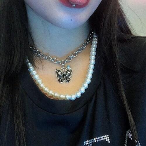 Gothic Skull Butterfly Imitation Pearl Necklace for Women Punk Hip-hop Clavicle Chain Necklace 2021 New Fashion Vintage Necklace