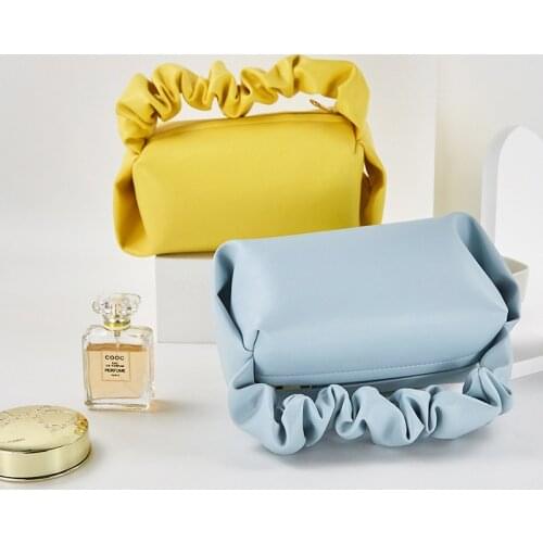 Personalized Womens Cosmetic Bag PU Leather Waterproof Travel Simple Handbag Solid Color Smooth Surface Large Capacity Zipper