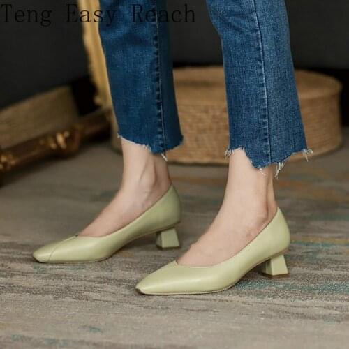 2021 Spring Summer Mature Lady Office Pumps Green Yellow Strange Med Heels Slip-on Womens Shoes Party Women Heels Size 39 40 41