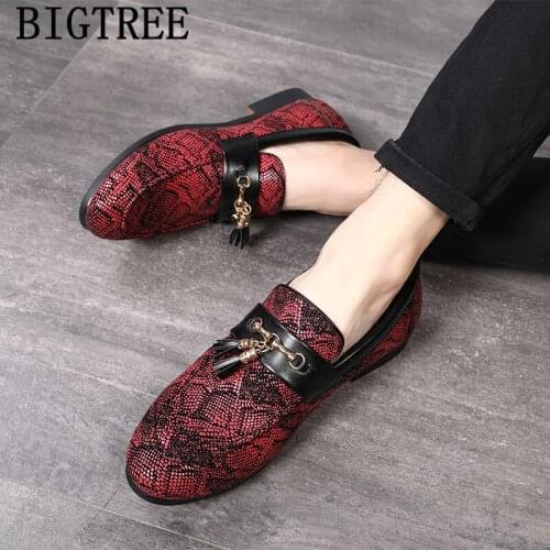 Snakeskin Shoes Men Luxury Brand Formal Shoes Men Dress Tassel Loafers Coiffeur Italian Designer Shoes Men High Quality Ayakkabi