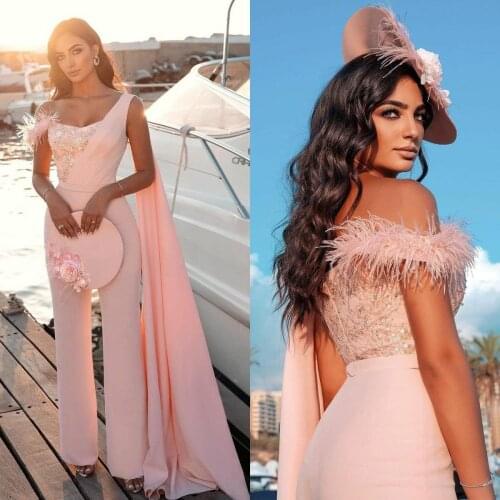 Платье Sweetheart Sheath Evening Dresses Sleeveless Sequins Beaded Feathers Floor Length Jumpsuit Prom Party Gowns With Cape
