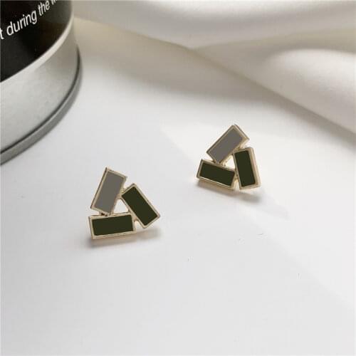 Elegant Green Triangle Vintage Clips Earrings Cute Vintage Geometric Charm Earrings