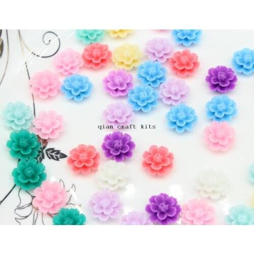 300pcs Sakura Resin Flower Cabochons 18mm Top Quality in TRUE COLOR shiny finish beautiful Resin Daisy Cabochon Flatback