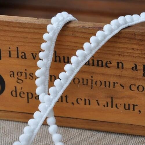 50yards/lot Cute Off White Pompom Lace Trim Christmas ornament Pom pom DIY Sewing Accessories