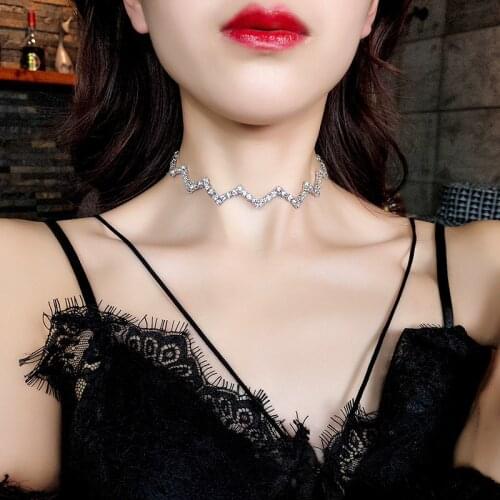 Chocker 2019 New Arrivals Hottest Fashion Collares Collier Torques Letter W Wave Shape Crystal Chain Necklaces For Women Jewelry