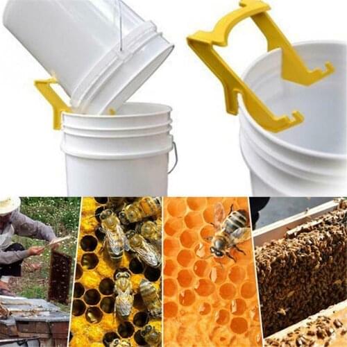 1PC Honey Bee Bottle Bucket Clip Plastic Removing Heavy Bracket Holder Beekeeper Tool