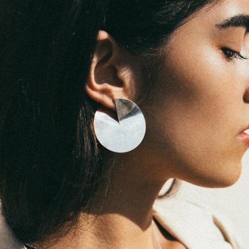 New Exaggerated Round Geometric Earring 2019 Statement Earrings for Women Metal Alloy Earrings Fashion Jewelry Gift