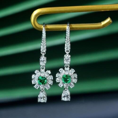 Luxury S925 Silver Color Drop Earrings For Women Sparkling 4*4mm Emerald Earrings Girls Fine Jewelry Ladies Diamond Earring Gift