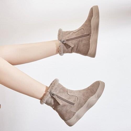 Snow Boots Female Top Quality 2020 New Flat Bottom Wild Plus Velvet Cotton Shoes Thick Bottom Non-slip Winter Shoes Soft Sole