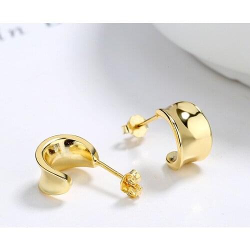 Morivovog 925 Sterling Silver Concave Surface C Earrings for Women Glossy Minimalist Temperament Stud Earrings Fashion Jewelry