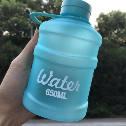 Creative new large-capacity plastic cup mini bucket portable leak proof 650ml cute water bottle drinking juice big