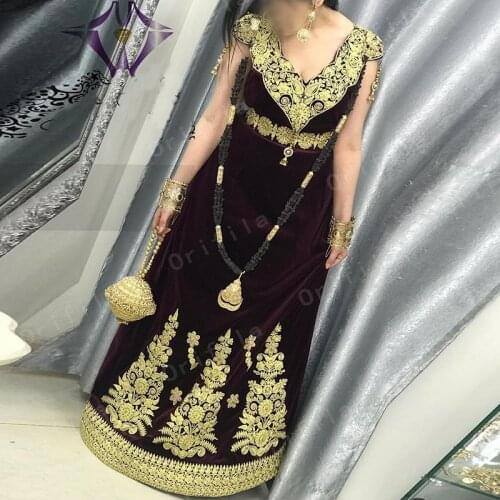 Traditional Kosovo Evening Dress Caftan 2021 Red Velvet Gold Appliques Cap Sleeves Vestidos Formals Prom Dress vestido de fiesta