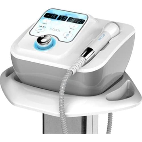 Portable DCOOL For Skin Tightening Anti Puffiness Facial Heating Cooling And Electroporation Machine