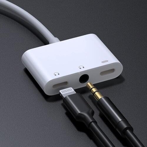 3.5mm Headphone Jack Adapter For iPhone Aux lightning Earphone Jack Splitter Audio & Fast Charge Adapter
