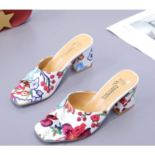 2021 brand elegant Print chunky Heels Summer womens Shoes Woman Sandals leisure slippers comfortable Open toe Slip-On Slides