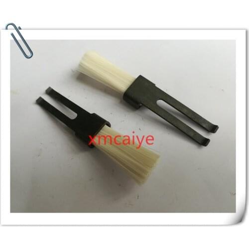 10 piece 66.028.109F spare parts printing machine feeder brush SM74 CD74brush