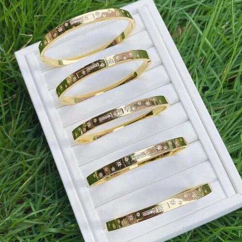 5Pcs Smooth Zircon Bangle Zircon Mix shape Zircon Fashion metal Bracelet Gold color Women bangle 51456
