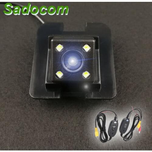 Car CCD Night Vision Backup Rear View Camera For Mercedes Benz W204 W212 W221 S Class Viano Vito 2010 2011 2012 S600 S550 S500