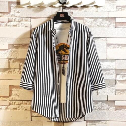 2021 Summer New Mens Shirt 3 / 4 Sleeve Casual Vertical Stripe Shirt Young And Middle-aged Students Shirts Blouses Harajuku Men