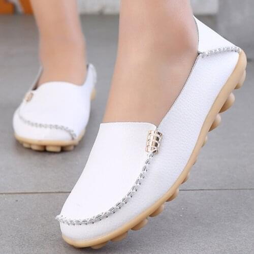 2021 Women Moccasins Casual Shoes Female Breathable Woman Flats Walking Womens Loafers Flat Shoes Women Tenis Feminino White