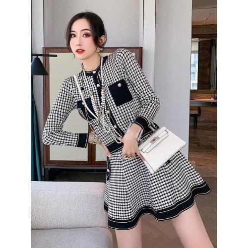 Top and Skirt Set 2pc Short Sets for Women Autumn and Winter New Style Suit Skirt Plaid Knitted Cardigan High Waist A-line Skirt