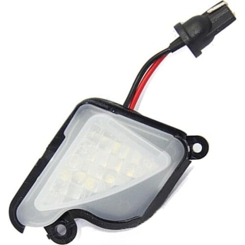 2pcs Mirror Light Pc+led For Skoda Super Ii And Rearview Mirror Light Voltage 12V