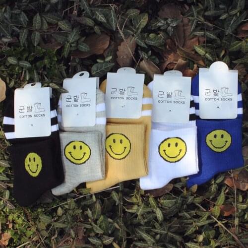 Unisex happy cartoon smiley pattern socks Japanese Harajuku funny ankle high cotton socks calceines cute fashion woman socks