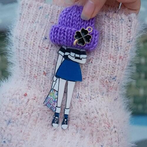 Vintage and creative models brooches for woman lady clothing accessories bag shirt Clover brooch pins badges