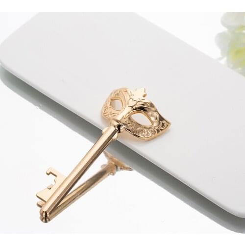 100pcs Mask Shape Beer Bottle Opener Keyring Keychain Openers Birthday Gifts Wedding Party Favor with Mesh Bag