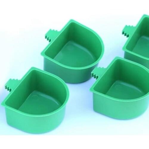 Pet Parrots Feeders Plastic Bird Water Dish Plastic Semi-Circle Parrots Water Bowl Bird Feeding Bowl For Cage Bird Supplies