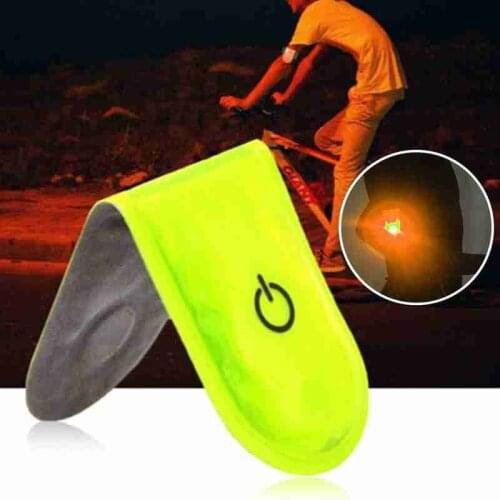 1pcs LED Safety Light Reflective Multi-function Night Running Traffic Safety Protection Magnetic Clip Safety Light Reflective