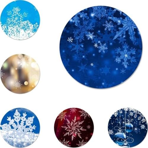 Merry Christmas Fashion Icons Pins Badge Decoration Brooches Metal Badges For Backpack Decoration 58mm