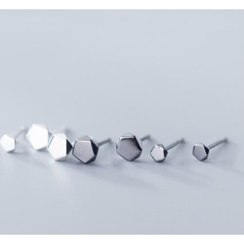 4mm 6mm Authentic 925 Sterling Silver Jewelry black enamel /white polygon Geometric stud Earrings Ear Piercing C-G1114