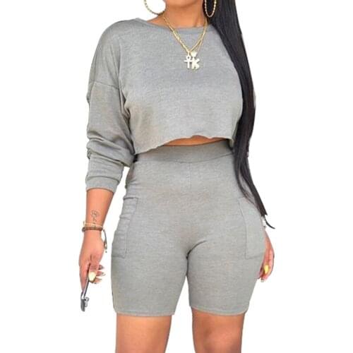 Women Two Piece Active Clothes Set Solid Outfits Long Sleeve Round Neck T-shirt Side Pocket Biker Shorts Casual Set Sportwear