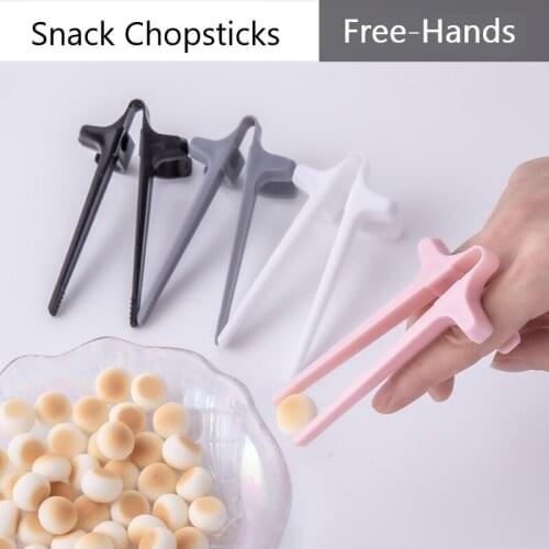 Play Game Finger Chopsticks Lazy Assistant Chopstick Holder Snacks Not Dirty Hand Chopstick Finger Ring Lazy Assistant Clip Tool