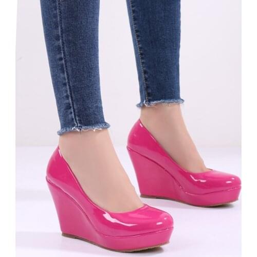 LIHUAMAO Patent leather wedges heel platform women shoes Pumps high heel round toe party fashion office ladies slingback shoes