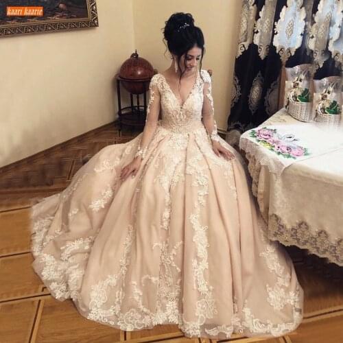 Luxury Champagne Wedding Gowns Long Sleeve Lace Appliqued Bridal Dresses V Neck 2020 Robe De Mariee Custom Made Vestido De Noiva