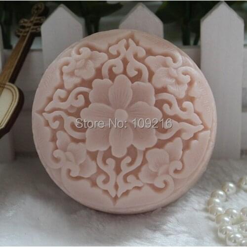 1pcs Totem Flower (zx1710) Silicone Handmade Soap Mold Crafts DIY Mould